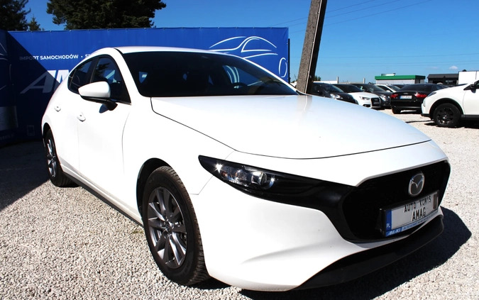 Mazda 3 cena 89900 przebieg: 16000, rok produkcji 2021 z Chełmża małe 436